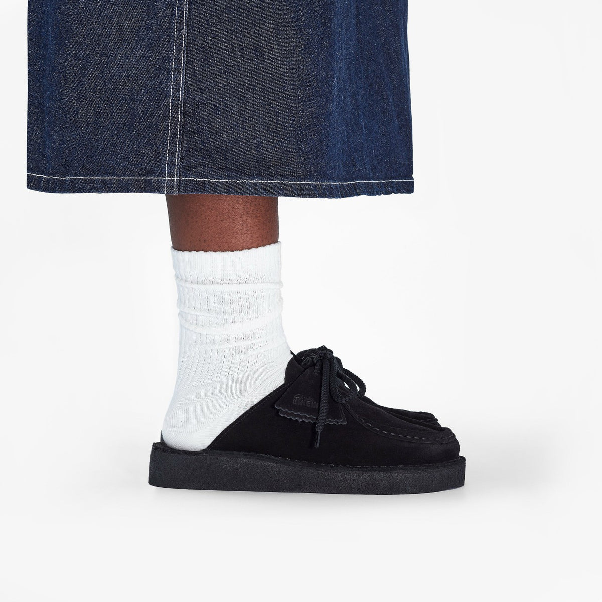 Clarks Women Desert Nomad Mule Black Suede