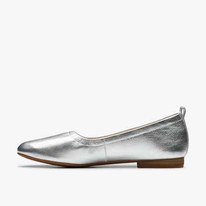 Clarks Women Fawna Soft Silver Metallic
