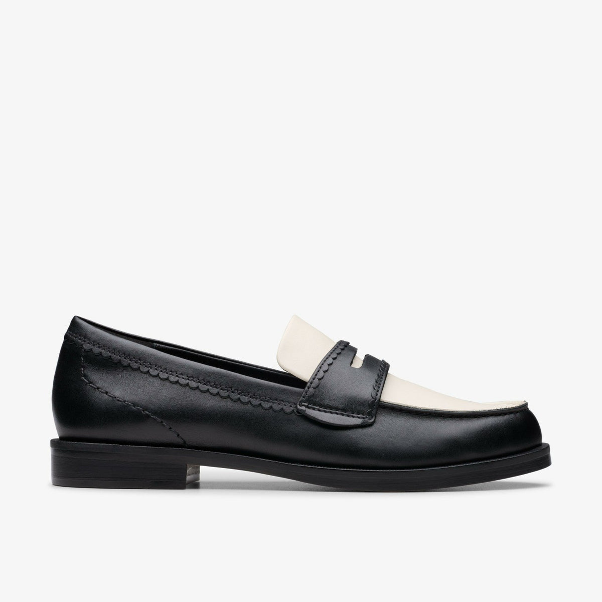 Clarks Women Straven Edge Black Combination Leather