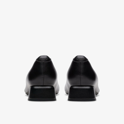 Clarks Women Daiss 30 Step Black Leather