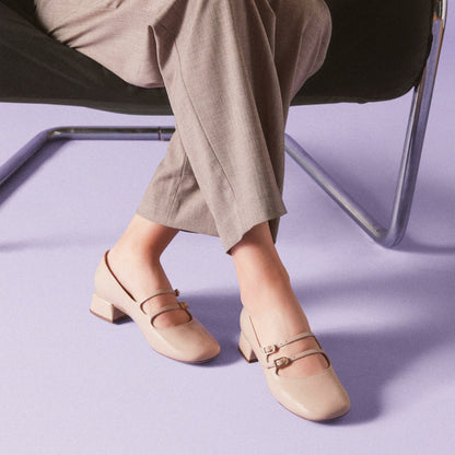 Clarks Women Daiss 30 Shine Sand Patent