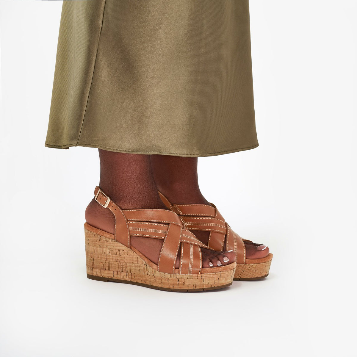 Clarks Women Sabina Sling Tan Leather