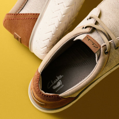Clarks Men Relax Lite Lace Sand Textile
