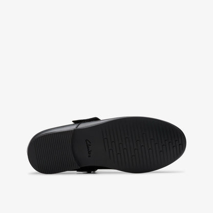 Clarks Kids Finja Tap Older Black Leather