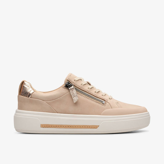 Clarks Women Hollyhock Zip Sand Nubuck
