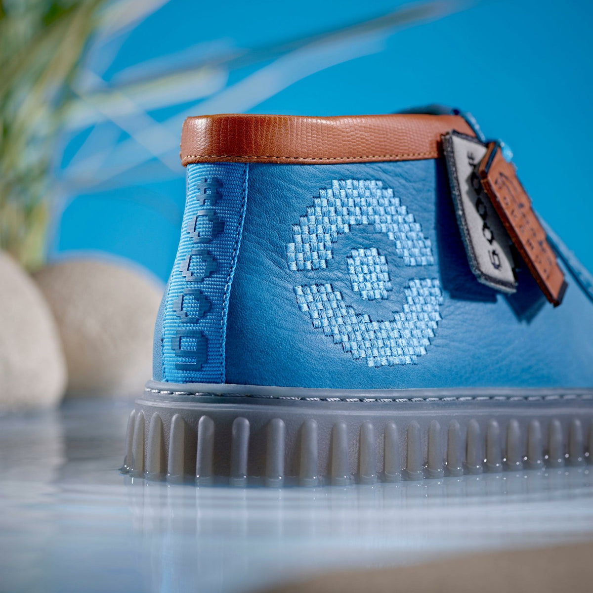 Clarks Men|Women Torhill Explore Blue Leather