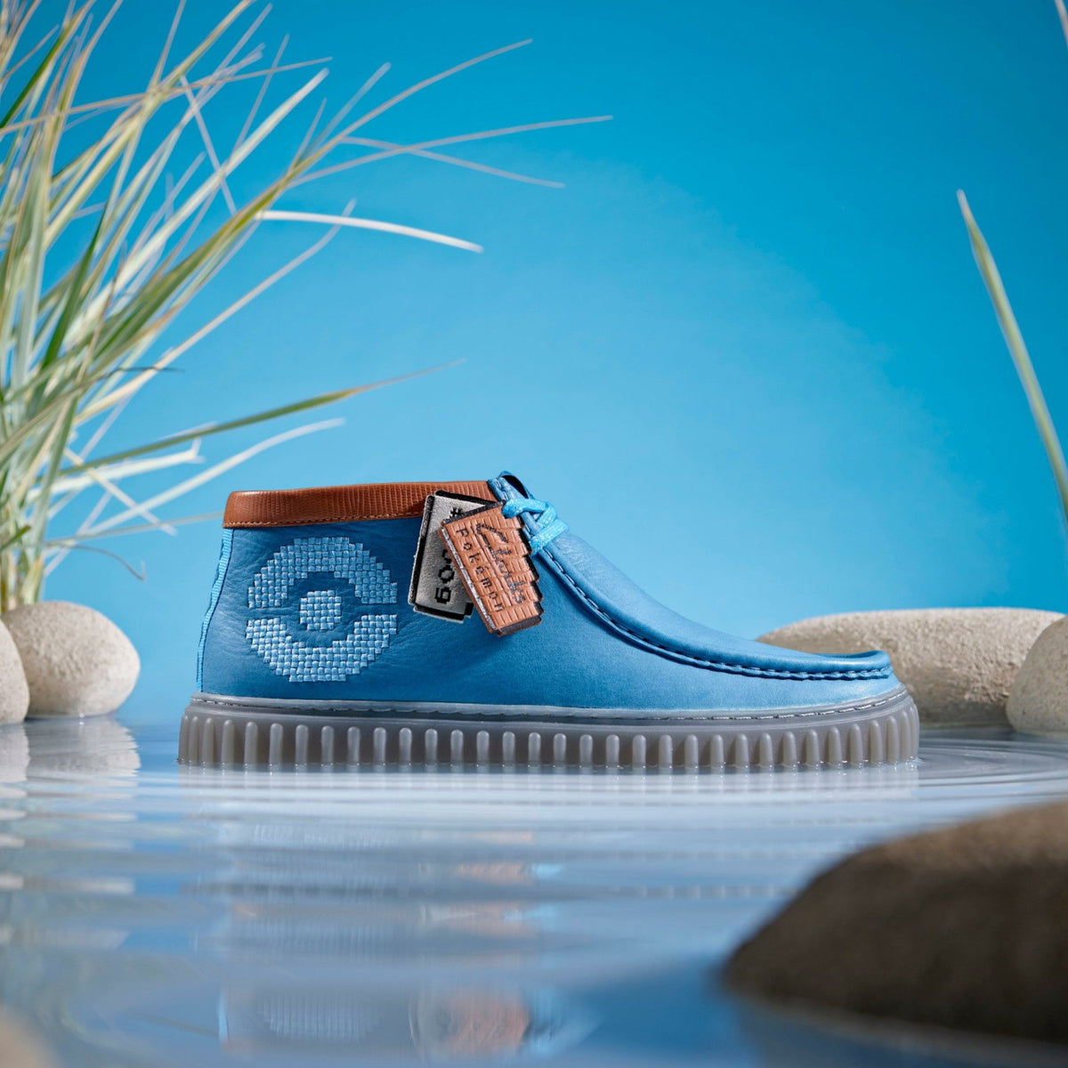 Clarks Men|Women Torhill Explore Blue Leather