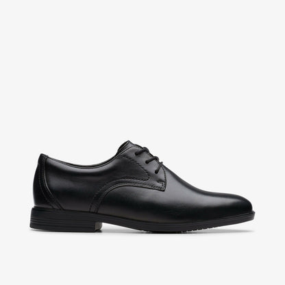 Clarks Kids Jonwin Step Youth Black Leather