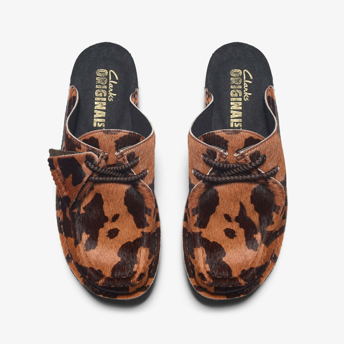 Clarks Women Desert Nomad Mule Brown Cow Print