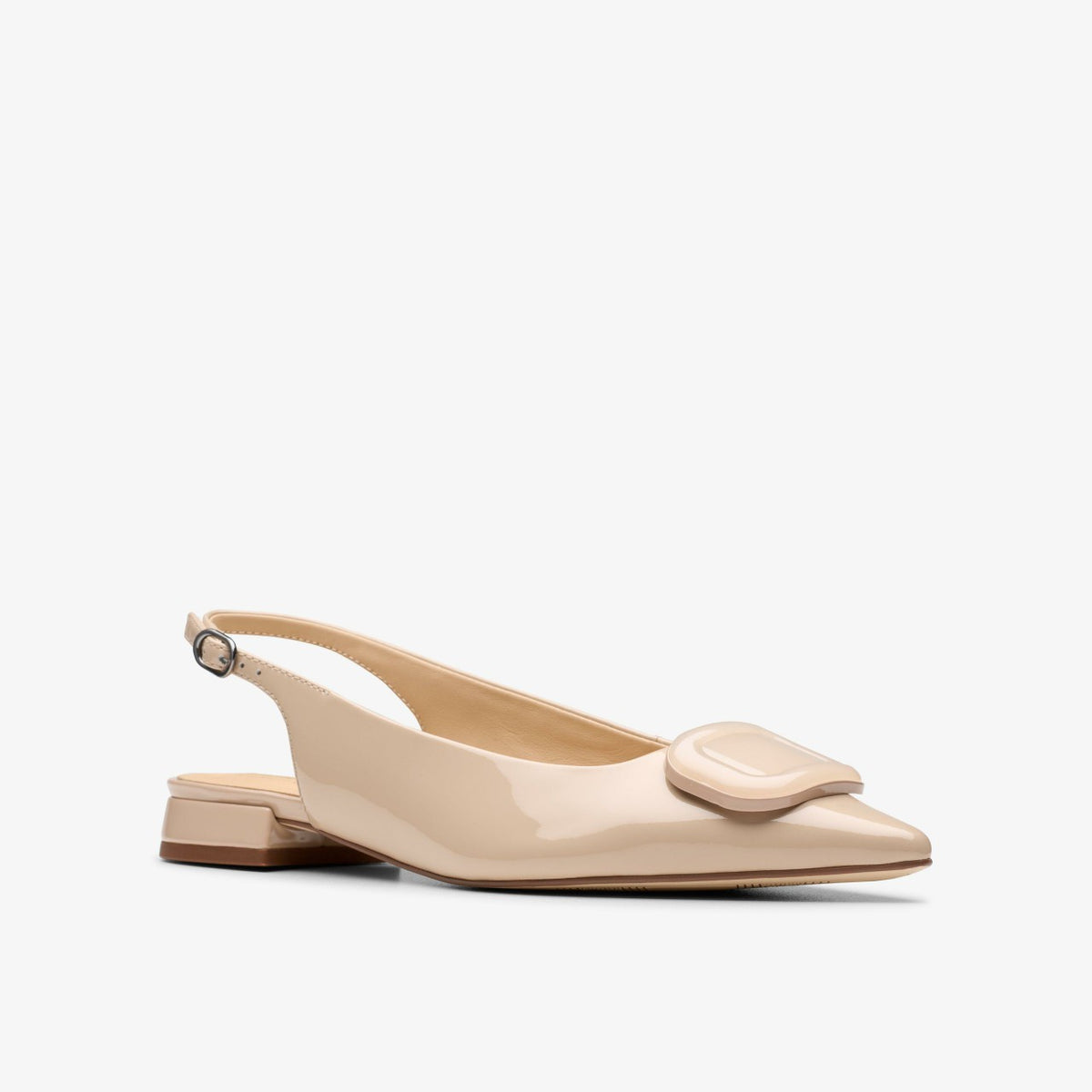 Clarks Women Sensa 15 Trim Sand Patent