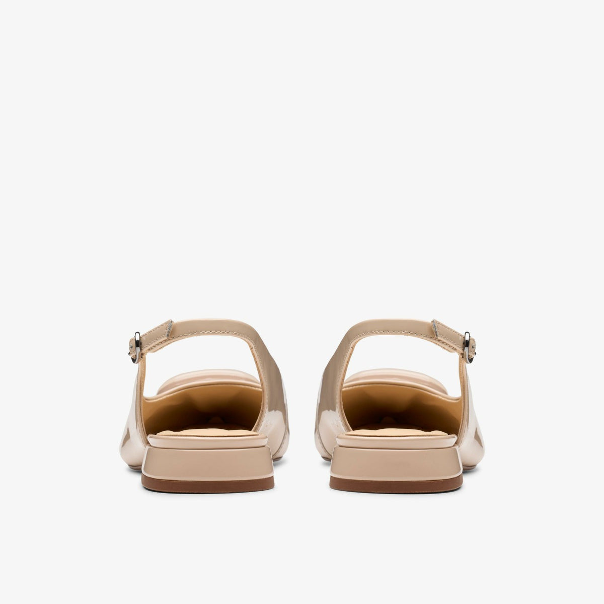 Clarks Women Sensa 15 Trim Sand Patent