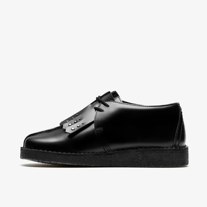 Clarks Women Desert Trek Black Hi Shine Leather