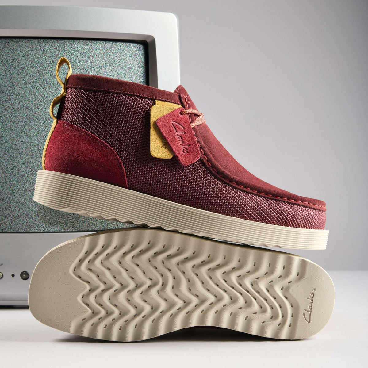 Clarks Men Wallabee FTR2 Boot Burgundy Combination