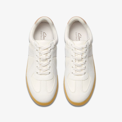 Clarks Women Nykole Step White