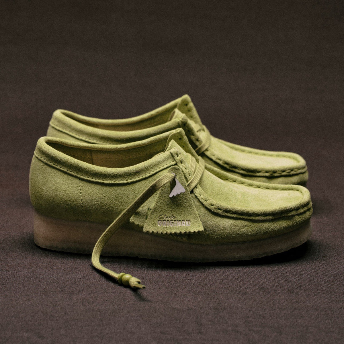 Clarks Women Wallabee Lime Suede