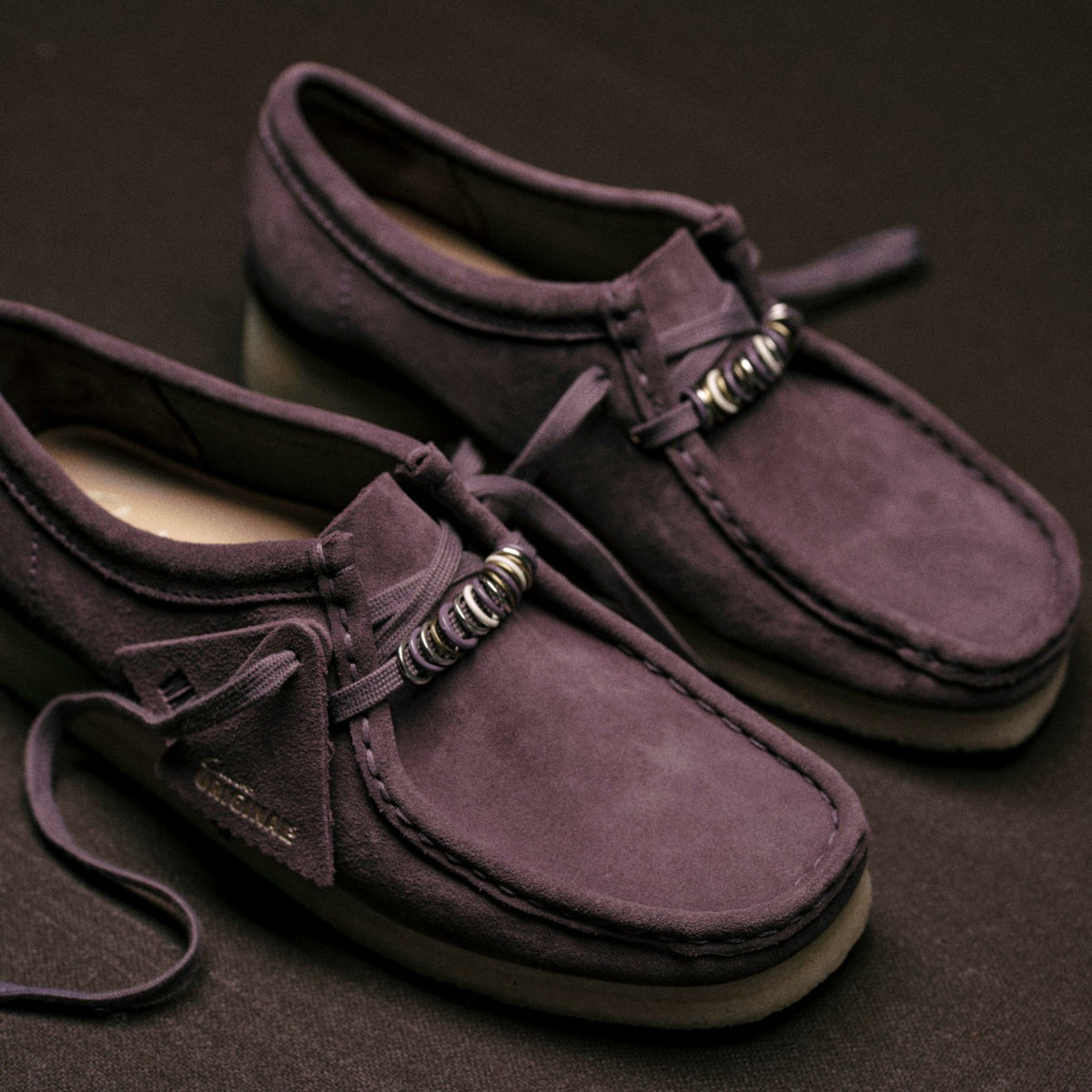 Clarks Women Wallabee Plum Suede