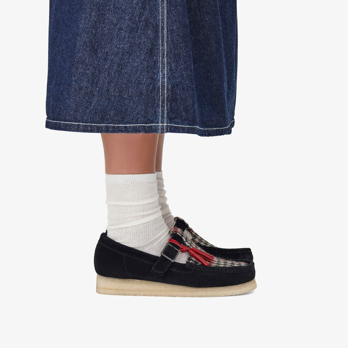 Clarks Women Wallabee T Bar Black Tweed Combination