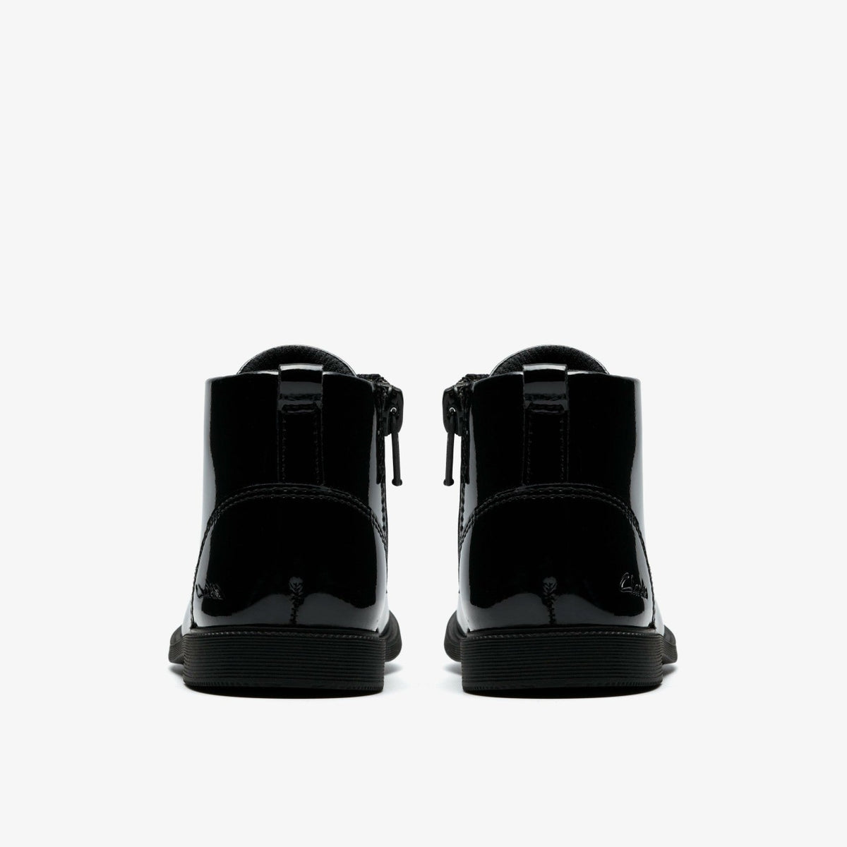 Clarks Kids Oaklyn Charm Toddler Black Patent