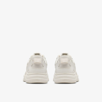 Clarks Kids Feather Pace Older White