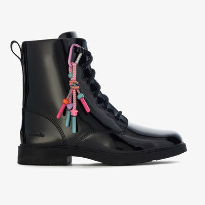 Clarks Kids Oaklyn Charm Older Black Patent