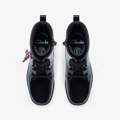 Clarks Kids Oaklyn Charm Older Black Patent