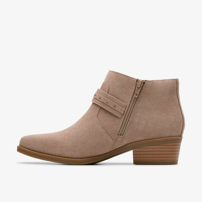 Clarks Women Danyelle Wish Light Taupe Suede
