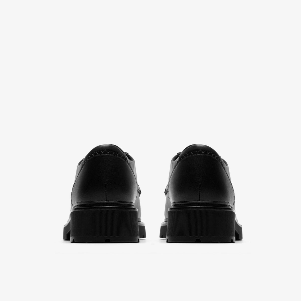Clarks Women Lauryl Lace Black Leather