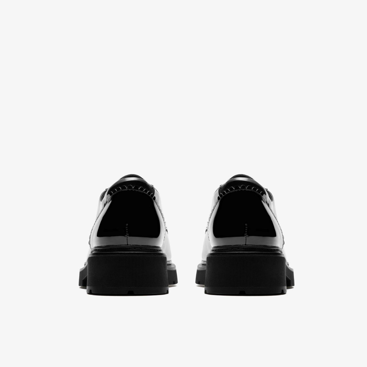 Clarks Women Lauryl Lace Black Patent