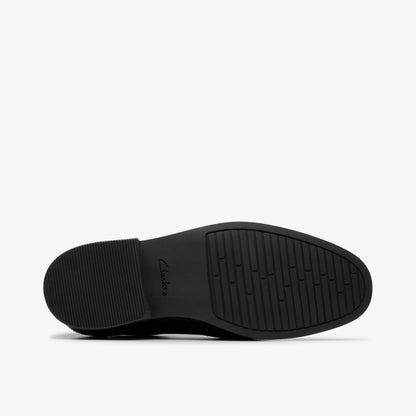 Clarks Kids Jonwin Wing Youth Black Leather