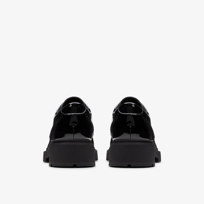 Clarks Kids Eris Pure Youth Black Patent