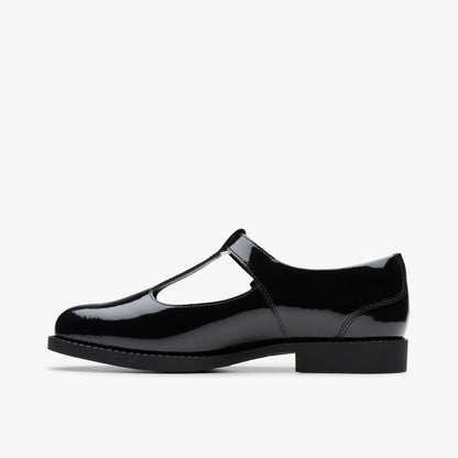 Clarks Kids Tapa Hope Youth Black Patent