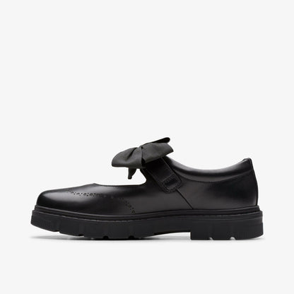 Clarks Kids Lorcam Jane Youth Black Leather