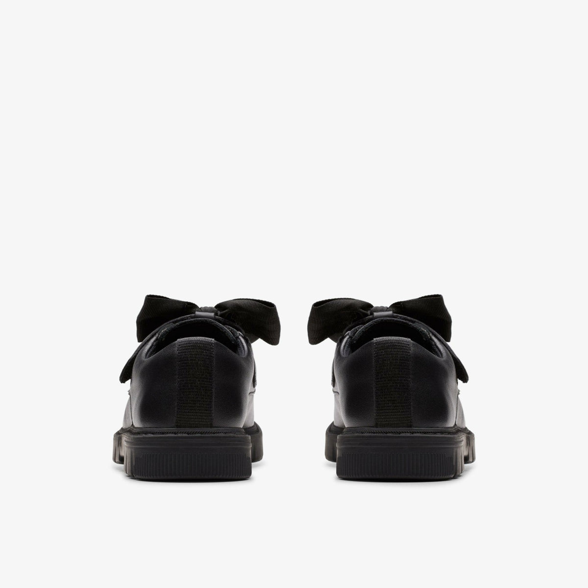Clarks Kids Lorcam Bow Kid Black Leather