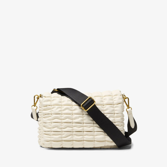 Clarks Women Quilted Cross Cream