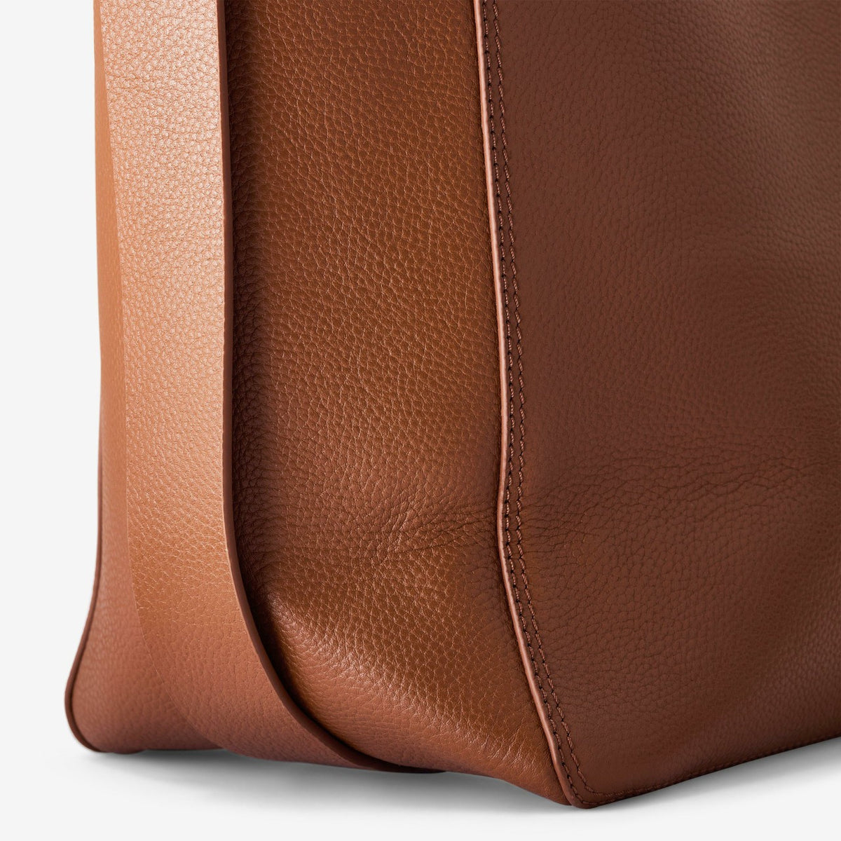 Clarks Women Bucket Tote Tan Leather