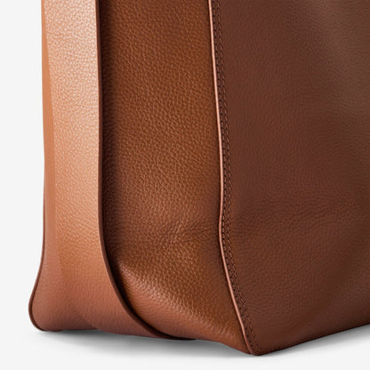Clarks Women Bucket Tote Tan Leather