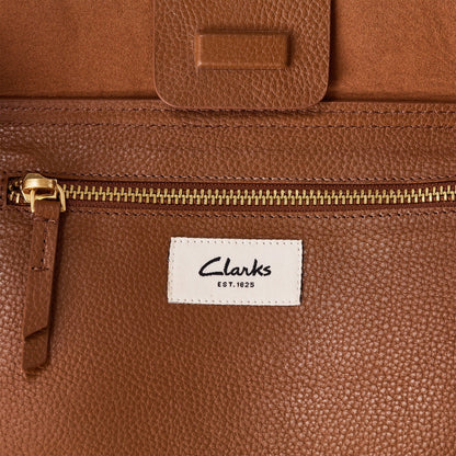 Clarks Women Bucket Tote Tan Leather