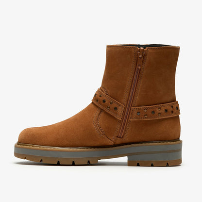 Clarks Kids Prague Shine Kid Tan Suede