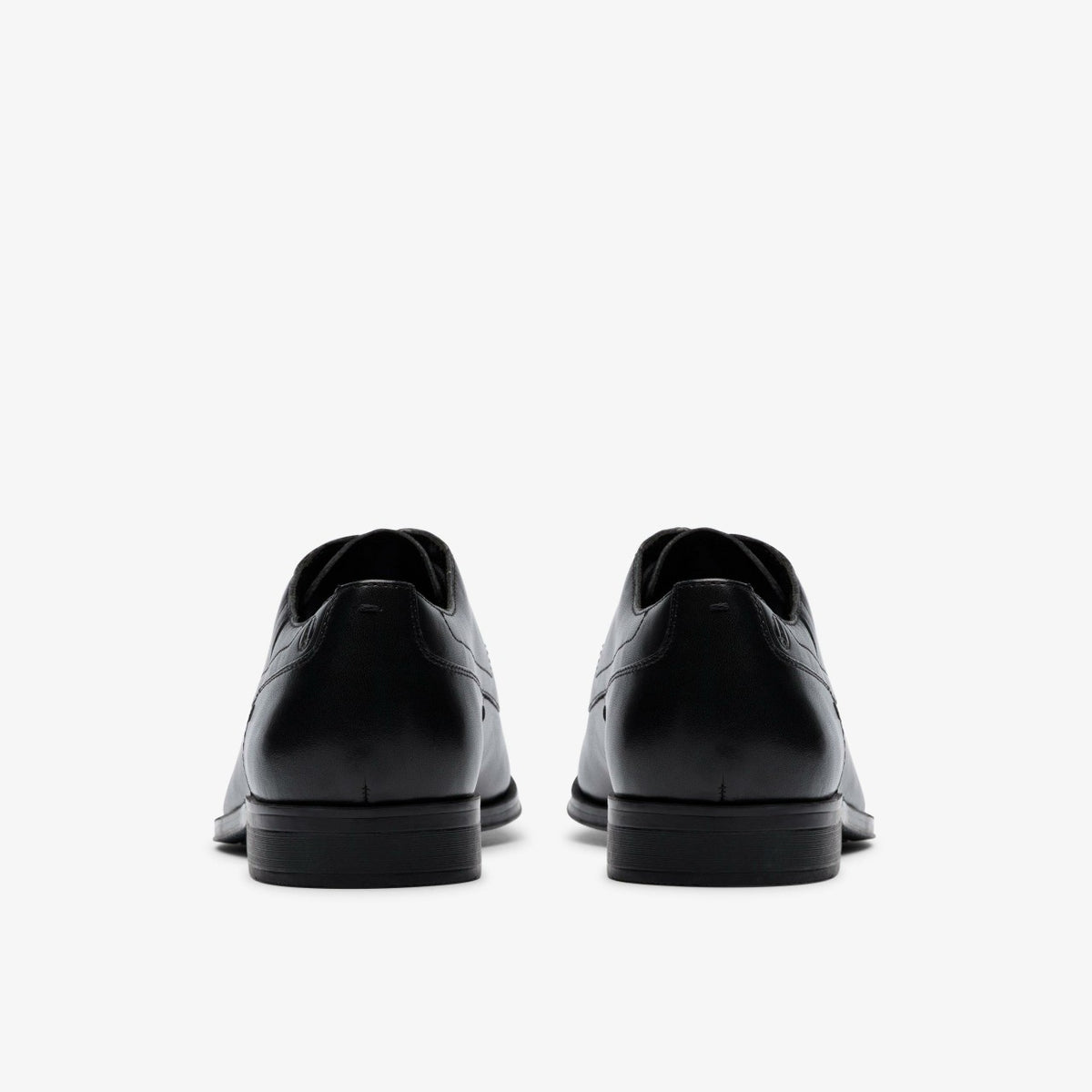Clarks Men Paulton Cap Black Leather