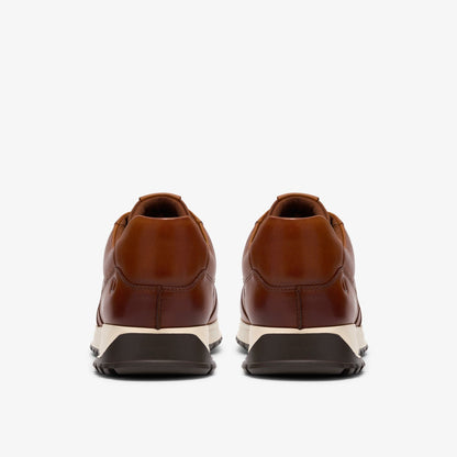 Clarks Men Radwell Tie Tan Leather